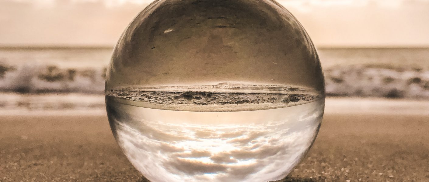 Boule de cristal ésotérique - Esoterique_eu