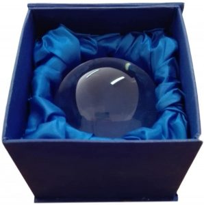 Boule-de-cristal-Divination-Esoterique_eu