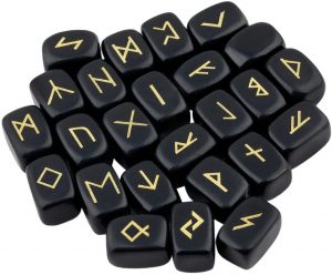 Runes-Divinatoires-25-Pièces-Obsidienne-Noire-Pierres-Poli-Roulée-Gravée-Esoterique_eu