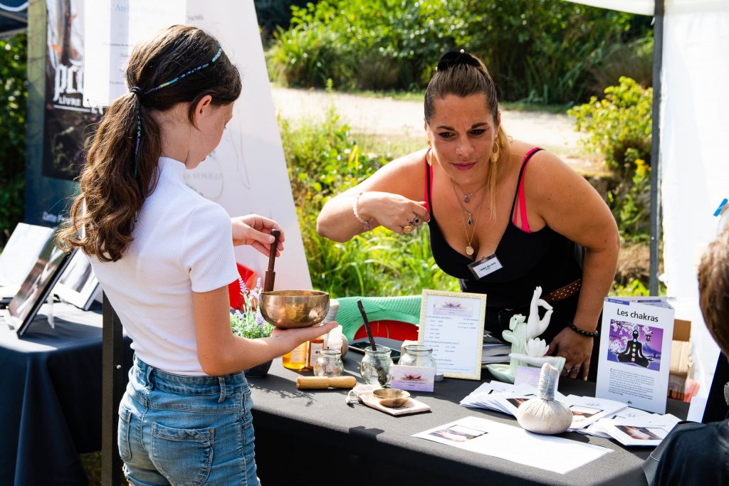 Latelier-des-sens-by-Dolly-Stand-Fete-de-la-Pleine-Lune-2022