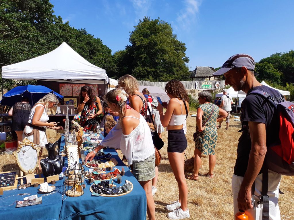 Les-mystères-de-Brocéliande-Stand-Fete-de-la-Pleine-Lune-2022-2