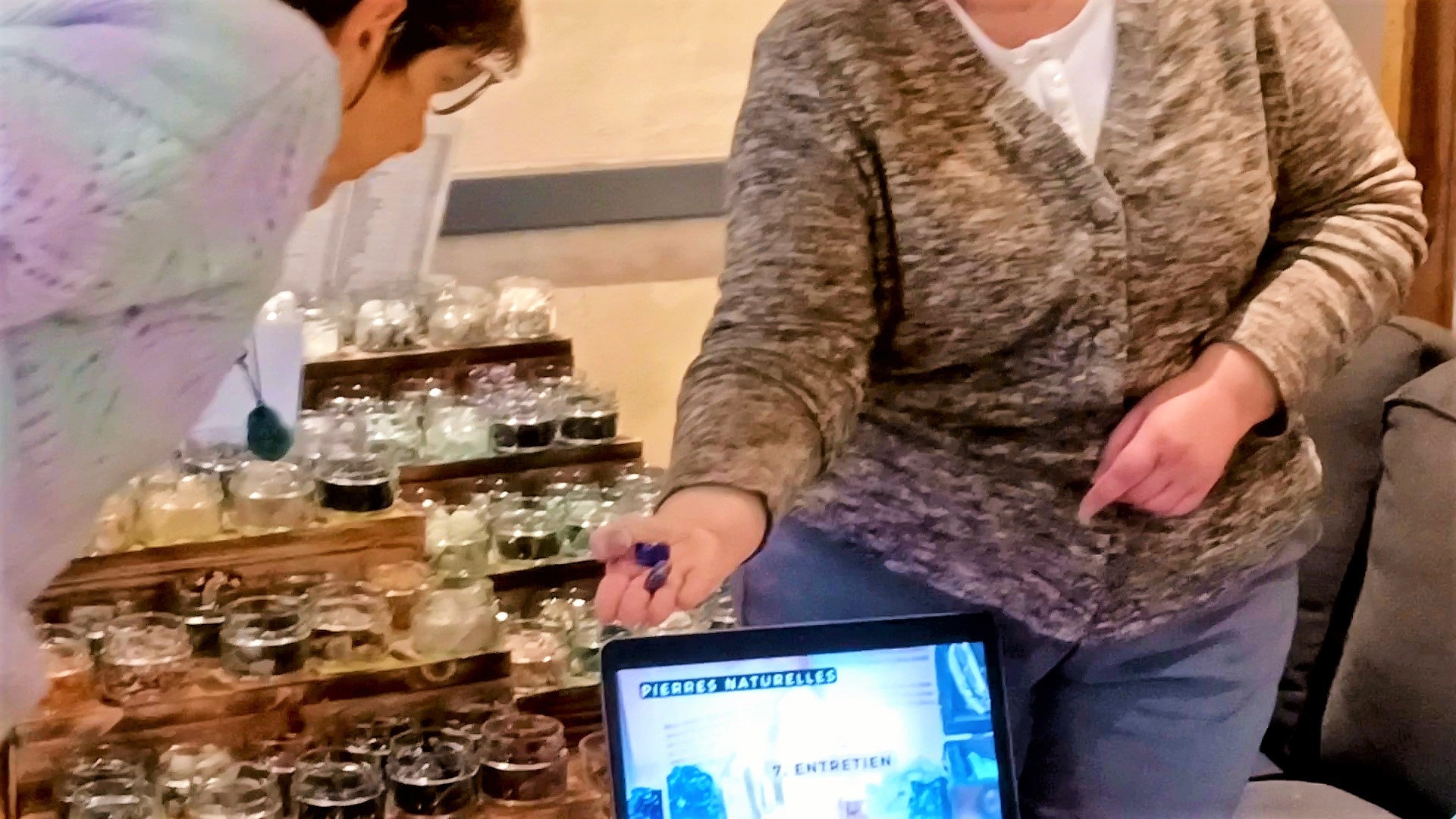 Atelier-Pierre-naturelle-Ateliers Pleine Lune -Lannion-4-février-2023-Alexandra Thenot