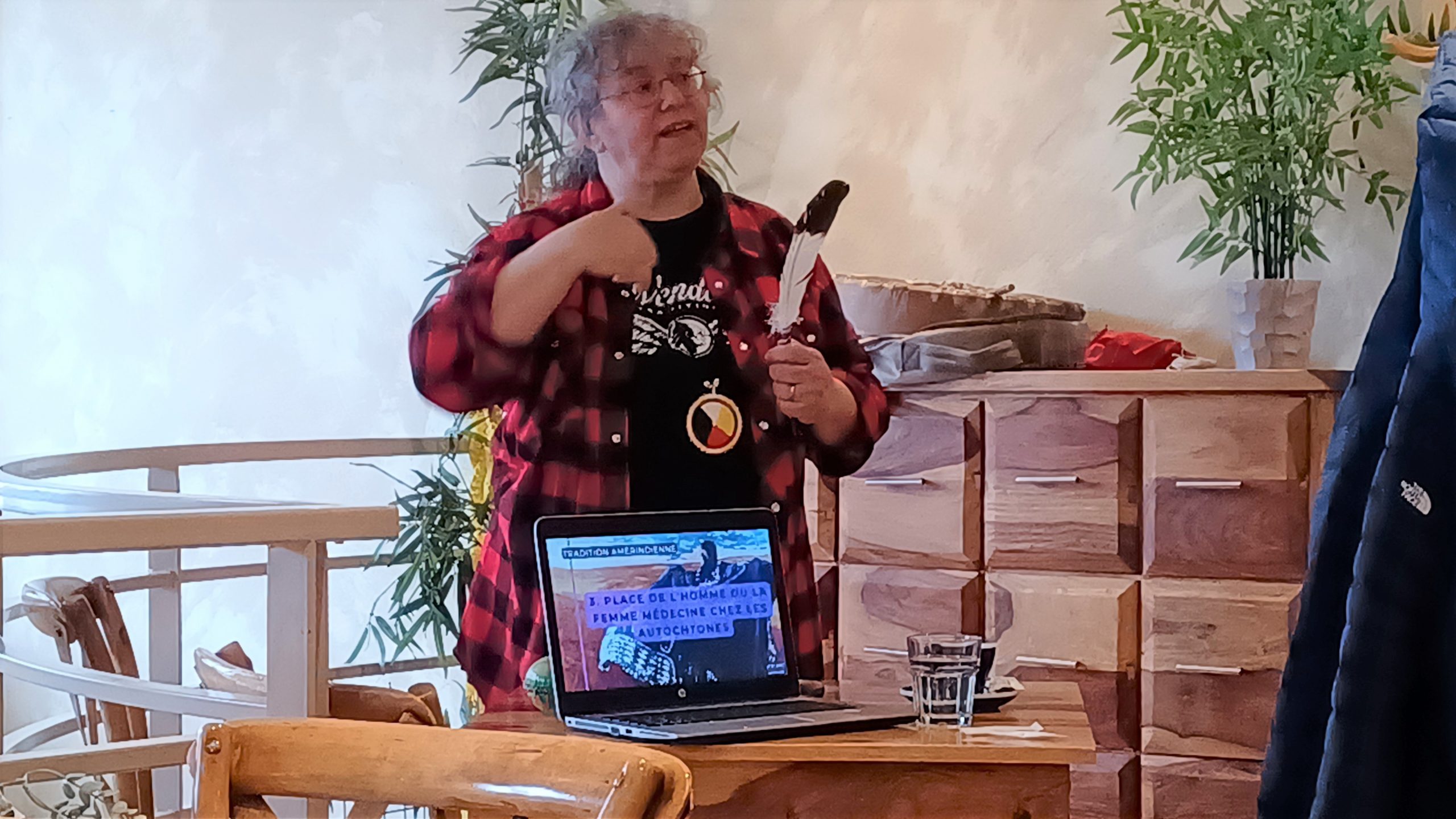 Ateliers-Pleine-Lune-Culture-et-tradition-amérindienne-Lannion-3