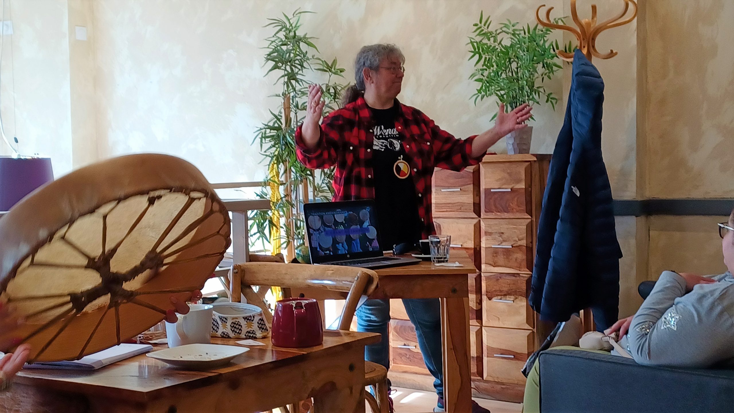 Ateliers-Pleine-Lune-Culture-et-tradition-amérindienne-Lannion-9