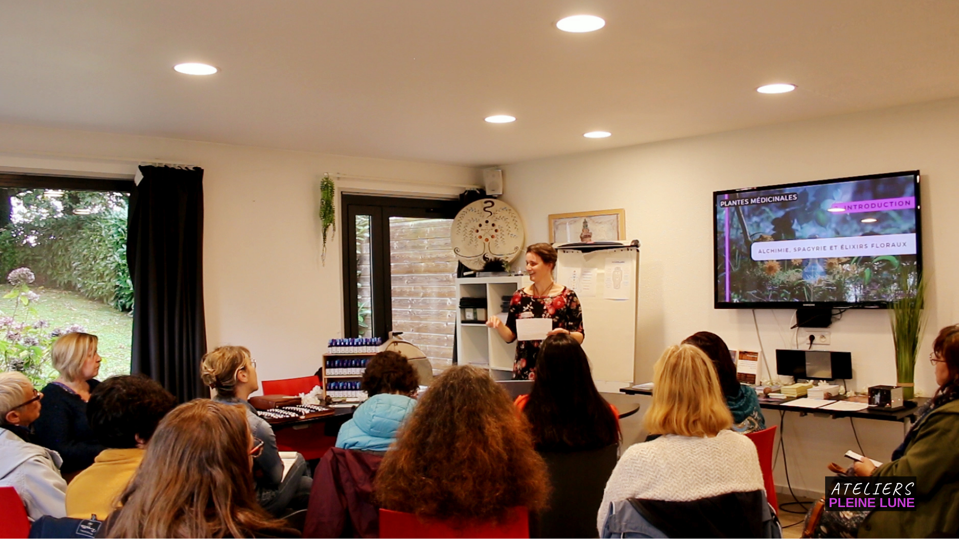 Ateliers Pleine Lune - L-Herberaie - Lannion - Plante médicinale - elixir floral - Reportage - arlette jacquemin