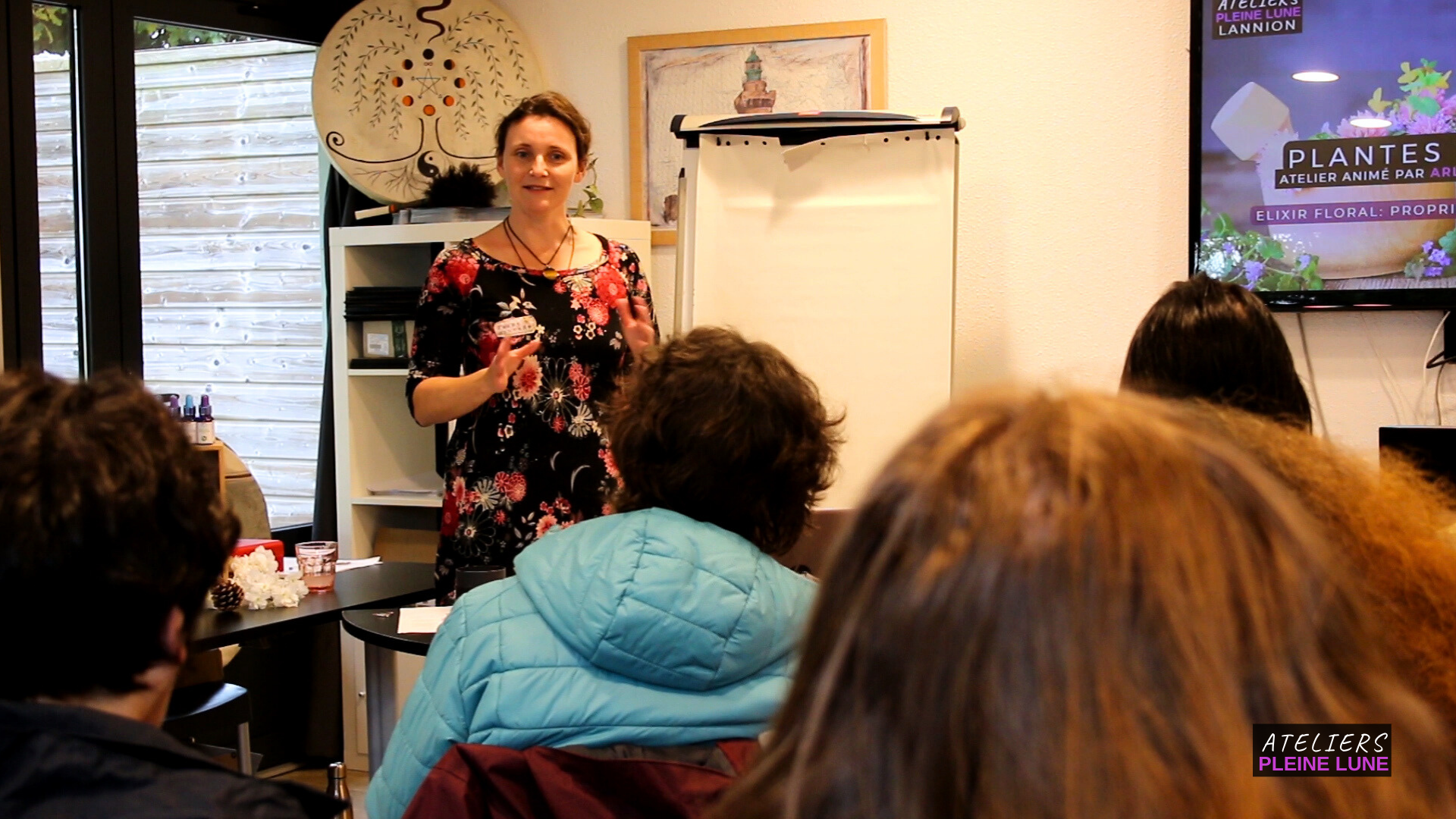 Ateliers Pleine Lune - L-Herberaie - Lannion - Plante médicinale - elixir floral - Reportage - arlette jacquemin